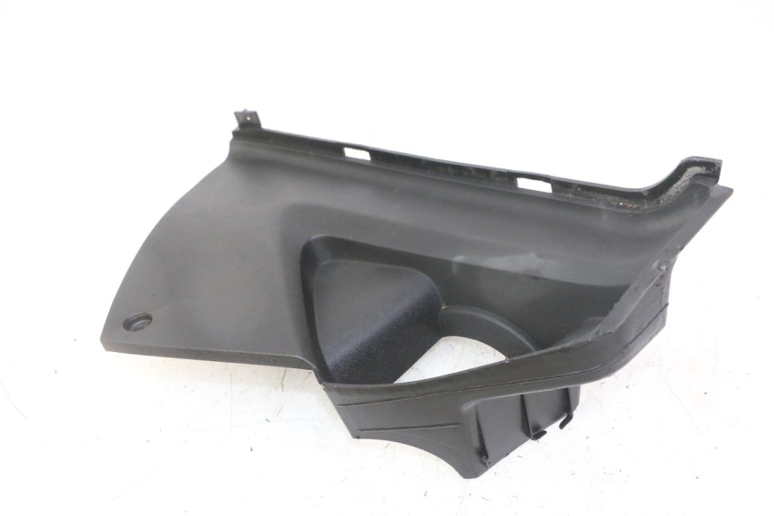 photo de Giunzione pedana destra PEUGEOT JET FORCE CARBU 50 (2003 - 2016) - Ricambio usato controllato