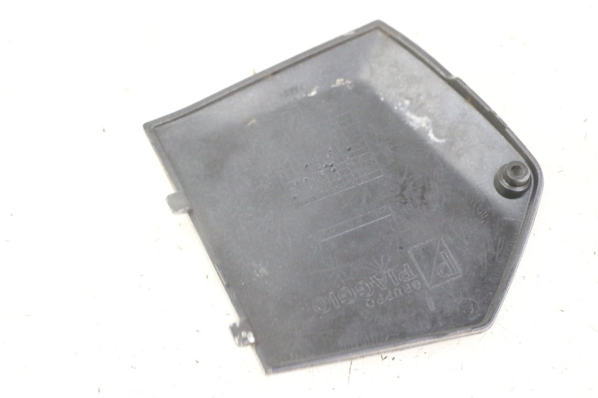 photo de CARENA PEDANA CONGIUNZIONE DESTRA PIAGGIO MP3 LT 300 (2010 - 2016) - Dettaglio del componente