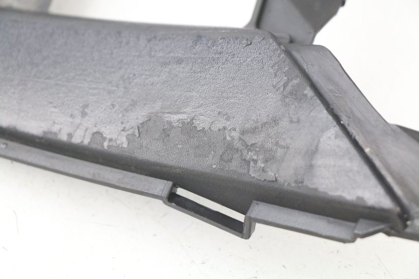 photo de GIUNZIONE PEDANA DESTRA GILERA NEXUS 125 (2009 - 2013) - Zoom sullo stato d'uso