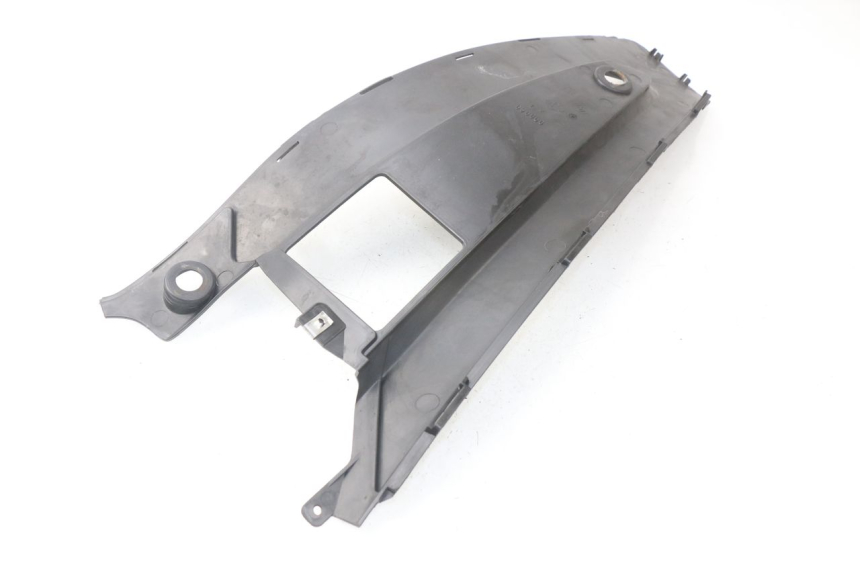 photo de GIUNZIONE PEDANA DESTRA GILERA NEXUS 125 (2009 - 2013) - Altra angolazione