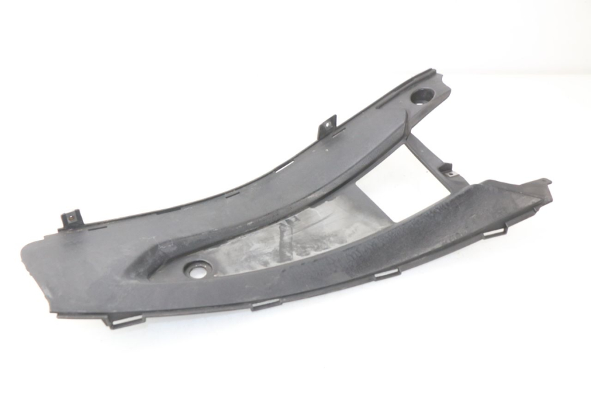 photo de GIUNZIONE PEDANA DESTRA GILERA NEXUS 125 (2009 - 2013) - Marcature e riferimenti originali