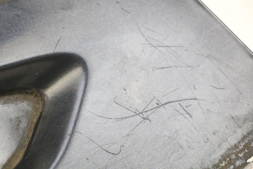 photo de GIUNZIONE PEDANA DESTRA GILERA NEXUS 125 (2007 - 2009) - Zoom sullo stato d'uso