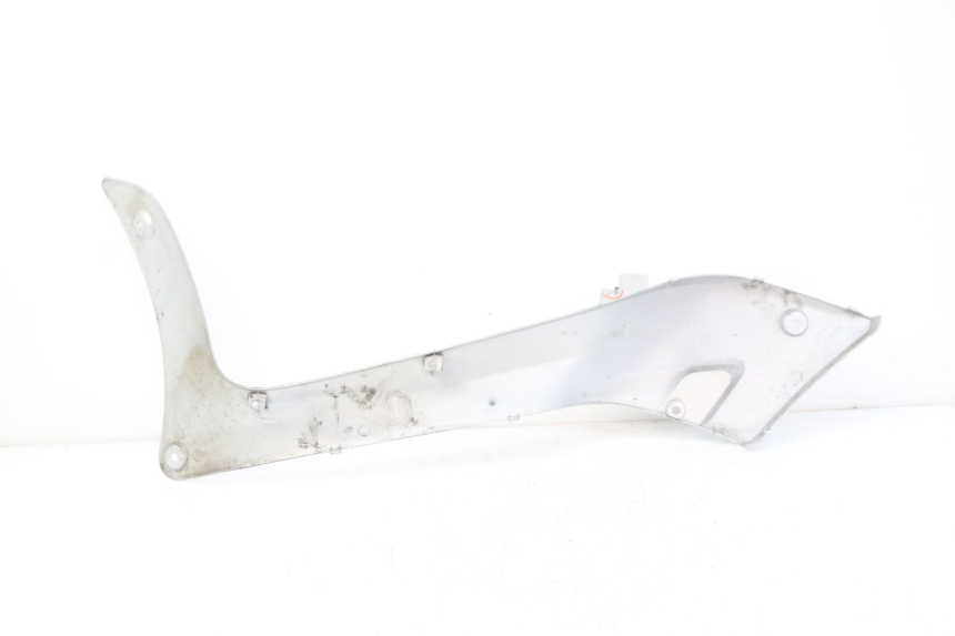 photo de CARENA PEDANA CONGIUNZIONE DESTRA YAMAHA X-CITY XCITY 125 (2007 - 2013) - Zoom sullo stato d'uso