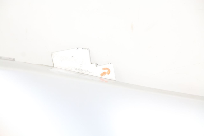 photo de CARENA PEDANA CONGIUNZIONE DESTRA YAMAHA X-CITY XCITY 125 (2007 - 2013) - Altra angolazione