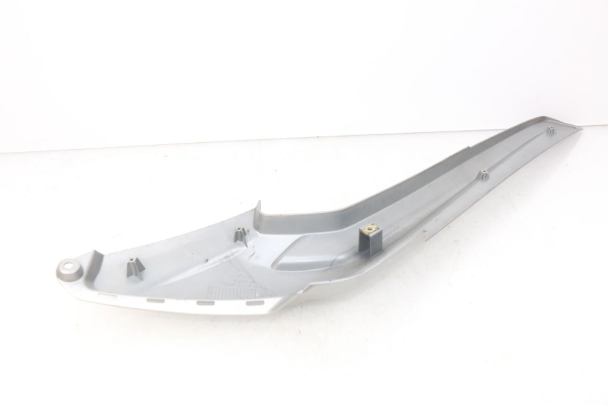 photo de GIUNZIONE PEDANA DESTRA TGB X-MOTION XMOTION 125 (2008 - 2014) - Dettaglio del componente