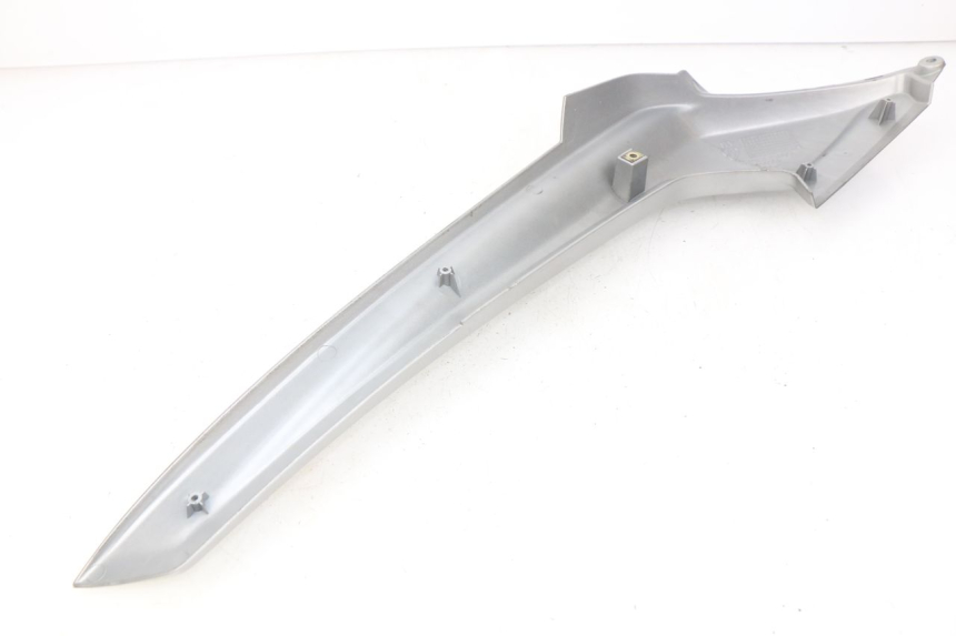 photo de GIUNZIONE PEDANA DESTRA TGB X-MOTION XMOTION 125 (2008 - 2014) - Zoom sullo stato d'uso