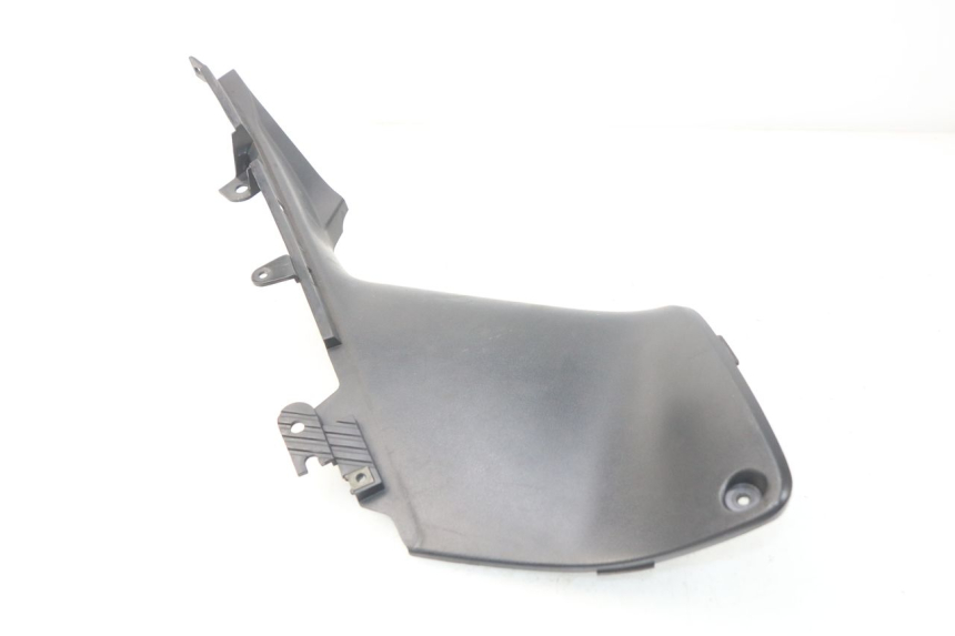 photo de GIUNZIONE PEDANA DESTRA YAMAHA XP T-MAX TMAX ABS 500 (2004 - 2007) - Altra angolazione