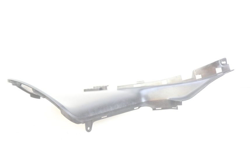 photo de GIUNZIONE PEDANA DESTRA YAMAHA XP T-MAX TMAX ABS 500 (2004 - 2007) - Zoom sullo stato d'uso