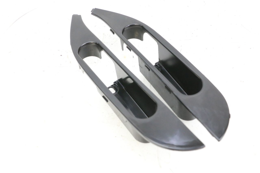 photo de CARENA PEDANA CONGIUNZIONE SEGWAY NINEBOT E125S 1 (2022 - 2026) - Primo piano tecnico