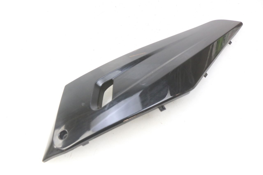 photo de GIUNZIONE PEDANA SINISTRA SYM CITYCOM CITY COM 125 (2009 - 2014) - Zoom sullo stato d'uso