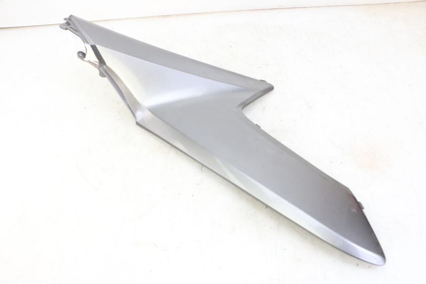 photo de CARENA PEDANA CONGIUNZIONE SINISTRA HONDA FORZA ABS 300 (2013 - 2017) - Altra vista dell'articolo