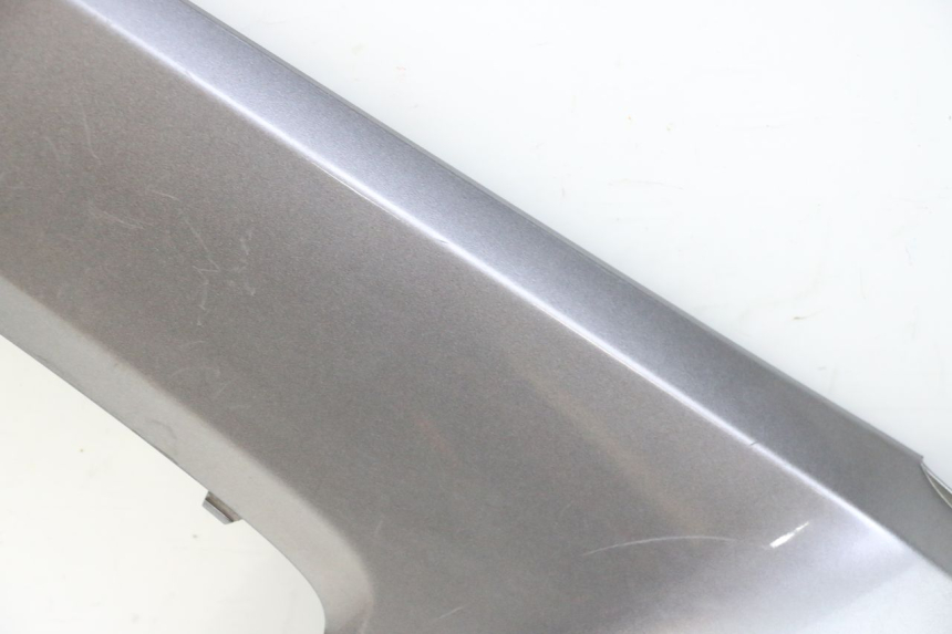 photo de CARENA PEDANA CONGIUNZIONE SINISTRA HONDA FORZA ABS 300 (2013 - 2017) - Zoom sui componenti