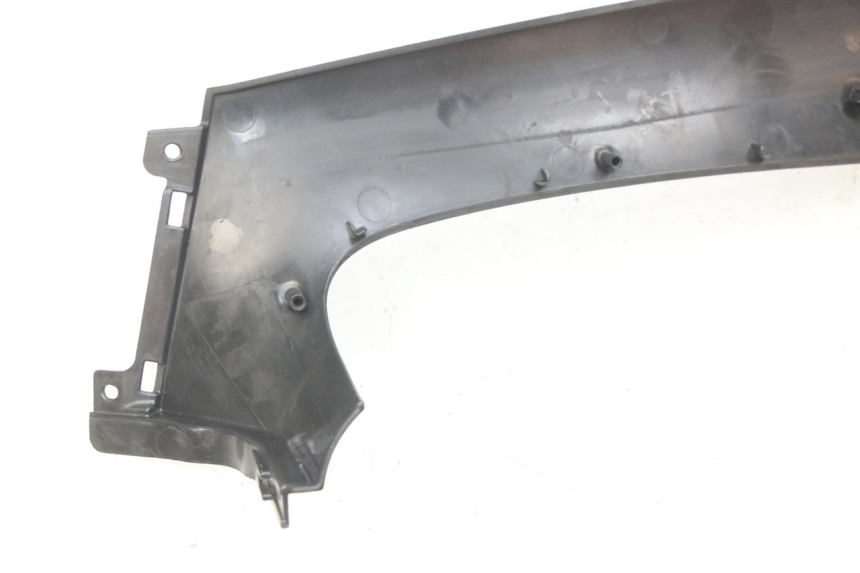 photo de GIUNZIONE PEDANA SINISTRA PIAGGIO MP3 LT 300 (2010 - 2016) - Altra angolazione