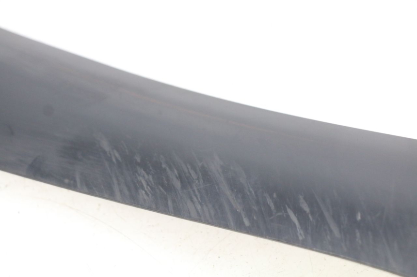 photo de GIUNZIONE PEDANA SINISTRA PIAGGIO MP3 LT 300 (2010 - 2016) - Primo piano tecnico