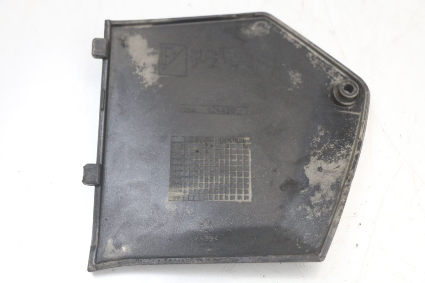 photo de CARENA PEDANA CONGIUNZIONE SINISTRA PIAGGIO MP3 125 (2006 - 2014) - Zoom sullo stato d'uso