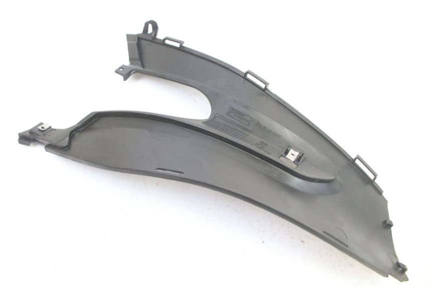 photo de CARENA PEDANA CONGIUNZIONE SINISTRA GILERA RUNNER SP 50 (2006 - 2008) - Stato della superficie e materiale