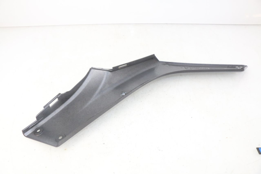 photo de Giunzione pedale sinistro APRILIA SRV 850 (2012 - 2017) - Zoom sullo stato d'uso