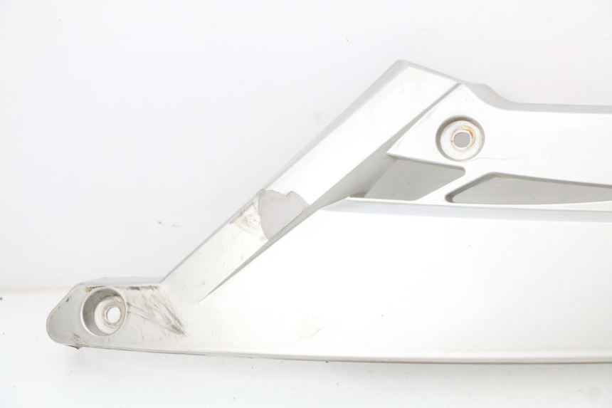 photo de Giunzione pedale sinistro RAZZO STEED 125 (2012 - 2018) - Dettagli dei punti di fissaggio