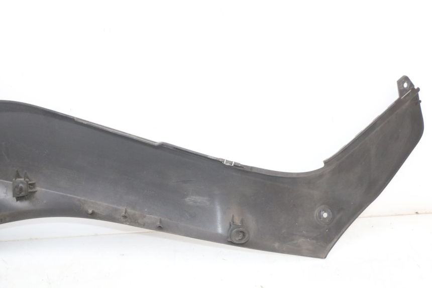 photo de JUNTA PEDANA SINISTRA YAMAHA XMAX X-MAX ABS 125 (2017 - 2020) - Dettagli dei punti di fissaggio