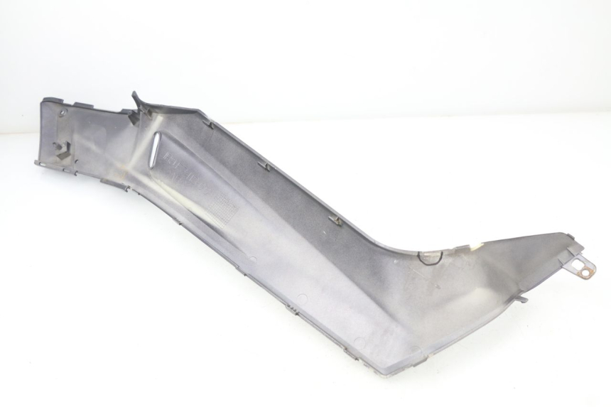 photo de JUNZIONE PEDANA SINISTRA YAMAHA XMAX X-MAX 125 (2006 - 2009) - Altra angolazione