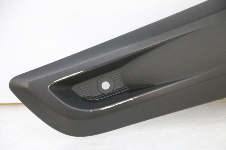 photo de Giunzione pedale sinistro YAMAHA X-MAX XMAX 125 (2010 - 2013) - Altra vista dell'articolo