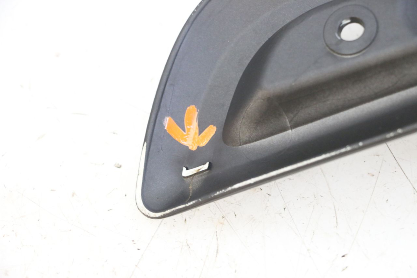 photo de Giunzione pedale sinistro YAMAHA X-MAX XMAX 125 (2010 - 2013) - Altra angolazione