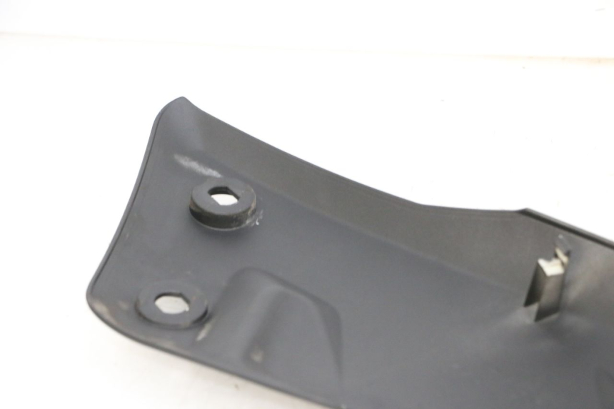 photo de Giunzione pedale sinistro YAMAHA X-MAX XMAX 125 (2010 - 2013) - Zoom sullo stato d'uso