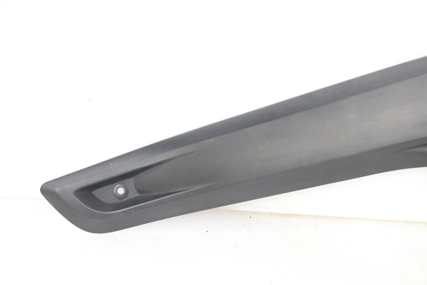 photo de Giunzione pedale sinistro YAMAHA X-MAX XMAX 125 (2010 - 2013) - Marcature e riferimenti originali