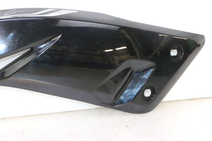 photo de Giunzione pedale sinistro YAMAHA X-MAX XMAX 125 (2010 - 2013) - Altra angolazione
