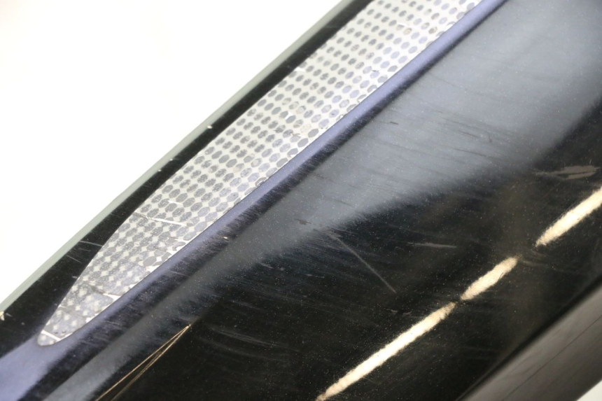 photo de Giunzione pedale sinistro YAMAHA X-MAX XMAX 125 (2010 - 2013) - Stato della superficie e materiale