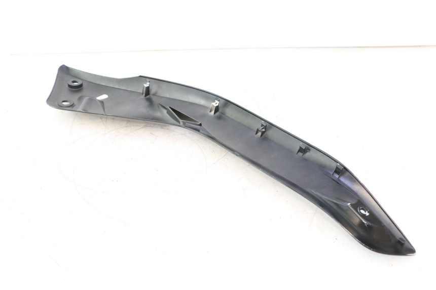 photo de Giunzione pedale sinistro YAMAHA X-MAX XMAX 125 (2010 - 2013) - Marcature e riferimenti originali