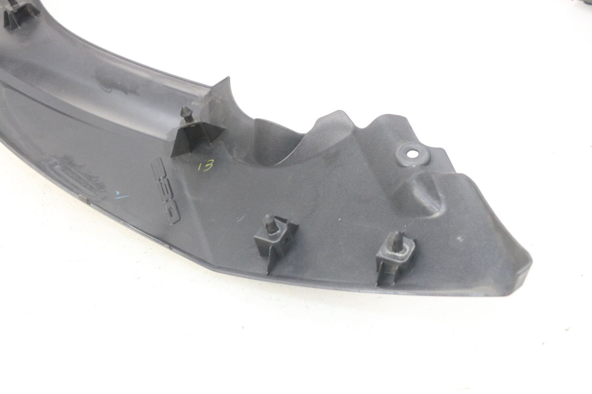 photo de Giunzione pedale sinistro YAMAHA XP T-MAX TMAX ABS 530 (2012 - 2015) - Stato della superficie e materiale