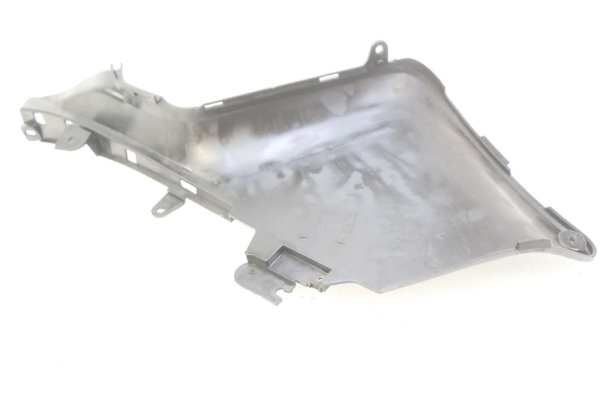 photo de GIUNZIONE PEDANA SINISTRA YAMAHA XP T-MAX TMAX ABS 500 (2004 - 2007) - Zoom sullo stato d'uso