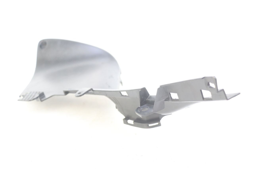 photo de GIUNZIONE PEDANA SINISTRA YAMAHA XP T-MAX TMAX ABS 500 (2004 - 2007) - Primo piano tecnico