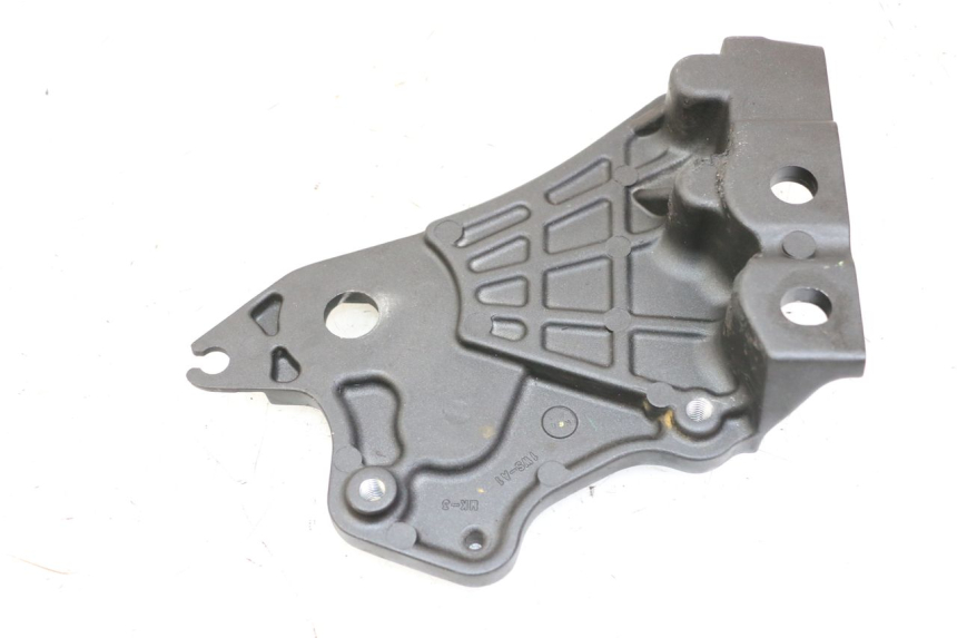 photo de CARENA PEDANA CONGIUNZIONE SINISTRA YAMAHA TRACER 7 700 (2020 - 2024) - Dettaglio del componente