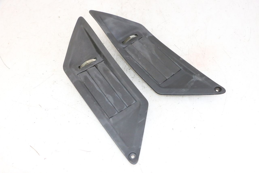 photo de CARENA PEDANA CONGIUNZIONE GILERA NEXUS 300 (2008 - 2013) - Vista principale