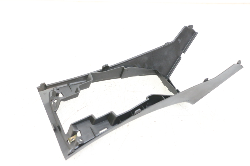 photo de CARENA PEDANA CONGIUNZIONE NECO GPX LC 2T 50 (2014 - 2018) - Altra angolazione