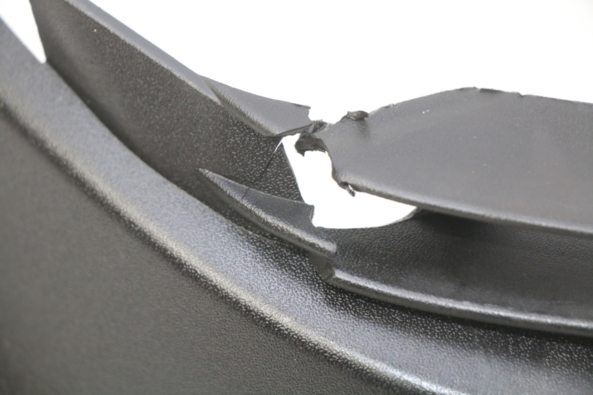 photo de GIUNZIONE PEDANA PIAGGIO LIBERTY IGET S 125 (2016 - 2020) - Altra angolazione