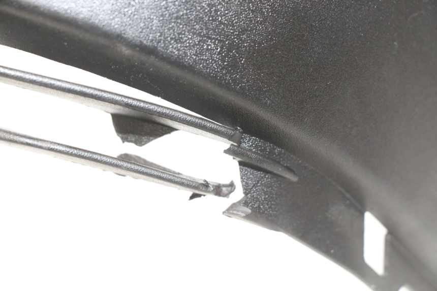 photo de GIUNZIONE PEDANA PIAGGIO LIBERTY IGET S 125 (2016 - 2020) - Marcature e riferimenti originali