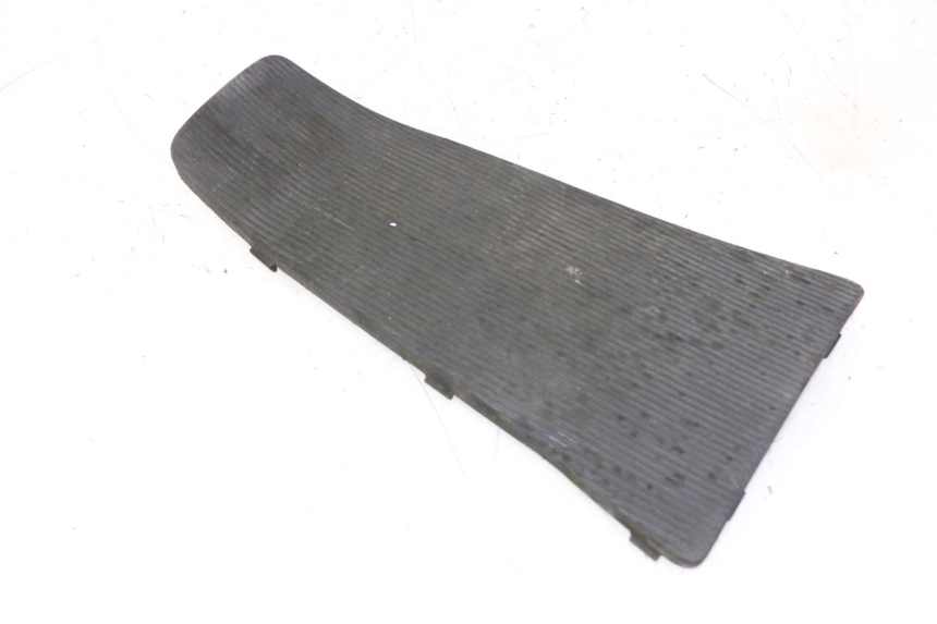 photo de CARENA PEDANA CONGIUNZIONE PIAGGIO LXV 4T 50 (2009 - 2013) - Vista principale