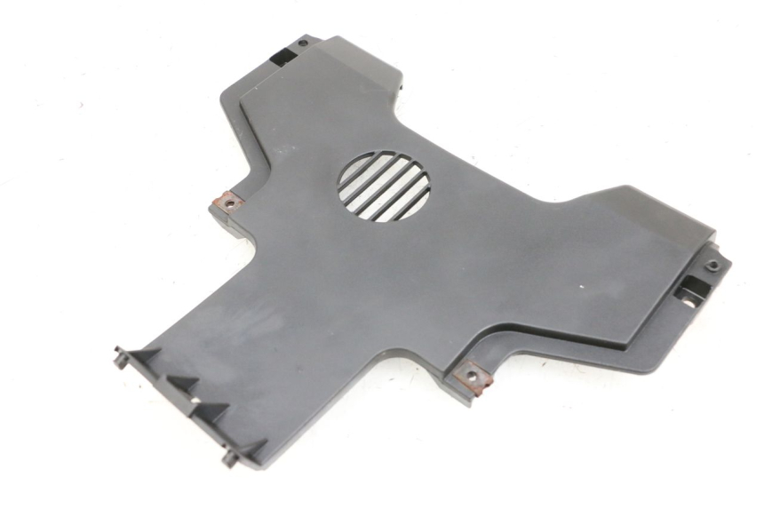 photo de CARENA PEDANA CONGIUNZIONE PIAGGIO MP3 HPE 350 (2018 - 2020) - Vista d'insieme del prodotto