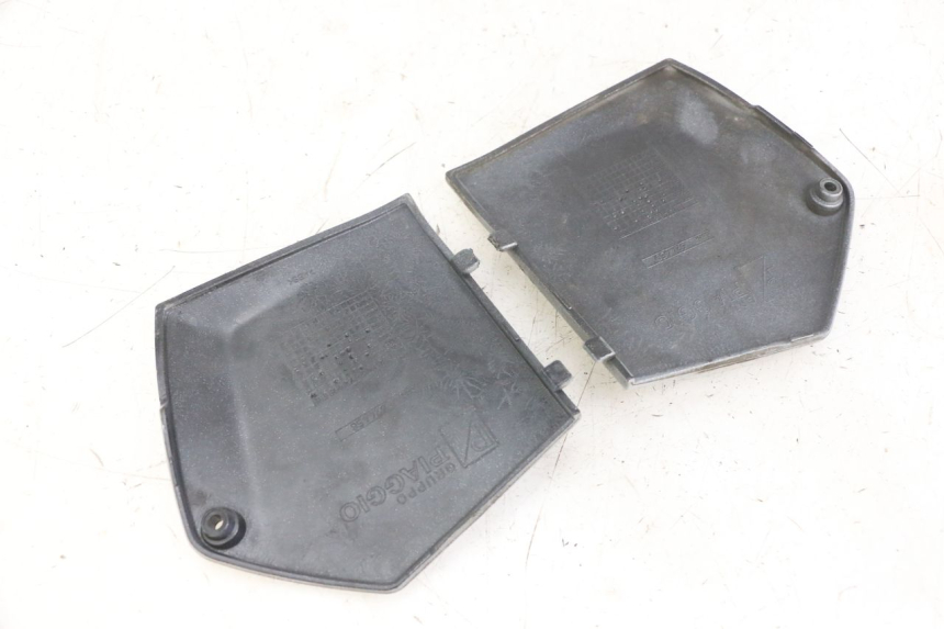 photo de CARENA PEDANA CONGIUNZIONE PIAGGIO MP3 LT 300 (2010 - 2016) - Altra angolazione