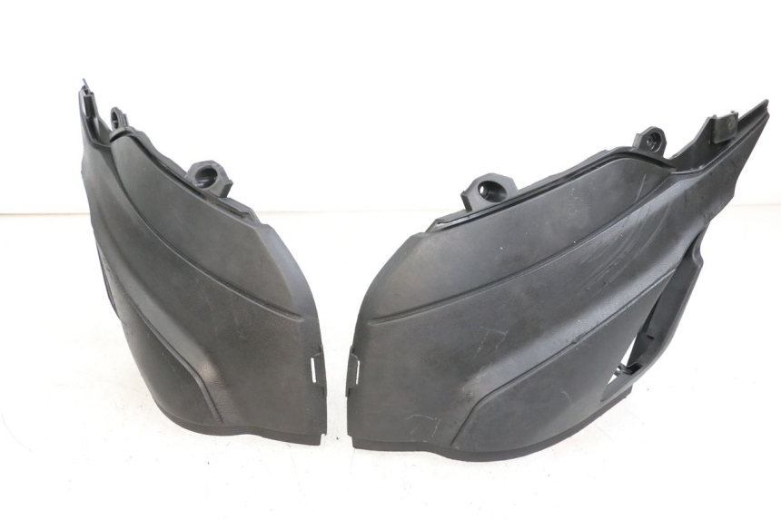 photo de CARENA PEDANA CONGIUNZIONE PIAGGIO NEW TYPHOON 50 (2018 - 2021) - Vista principale