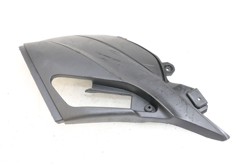 photo de CARENA PEDANA CONGIUNZIONE PIAGGIO NEW TYPHOON 50 (2018 - 2021) - Ricambio usato controllato