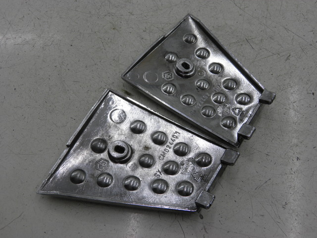 photo de Giunzione pedale di supporto PIAGGIO XEVO - X EVO 125 (2010 - 2015) - Altra angolazione