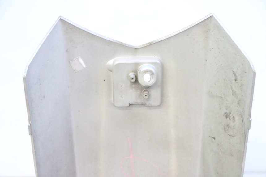 photo de CARENA PEDANA CONGIUNZIONE PEUGEOT SATELIS 250 (2006 - 2012) - Dettagli dei punti di fissaggio