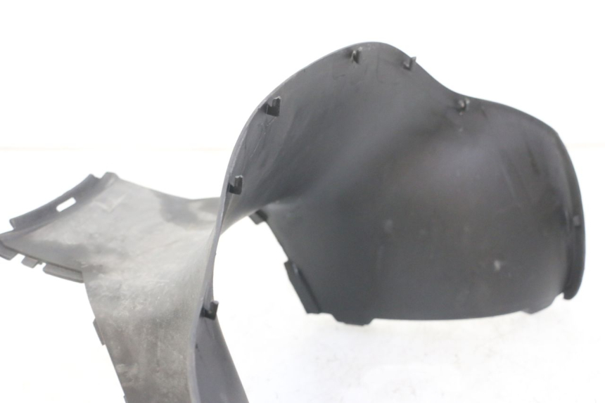 photo de CARENA PEDANA CONGIUNZIONE APRILIA SCARABEO GT TOURING 125 (1999 - 2005) - Zoom sullo stato d'uso