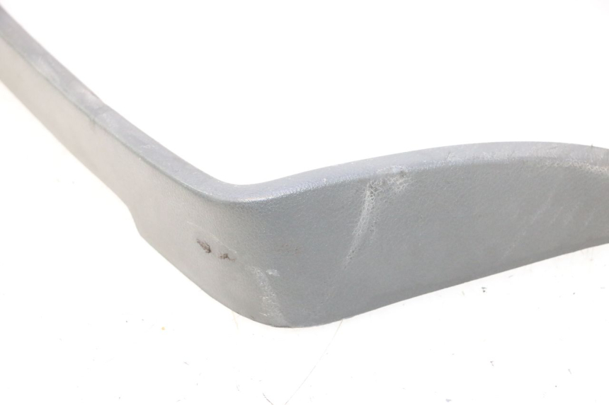 photo de CARENA PEDANA CONGIUNZIONE HONDA ST PAN EUROPEAN 1100 (1990 - 2002) - Dettagli dei punti di fissaggio