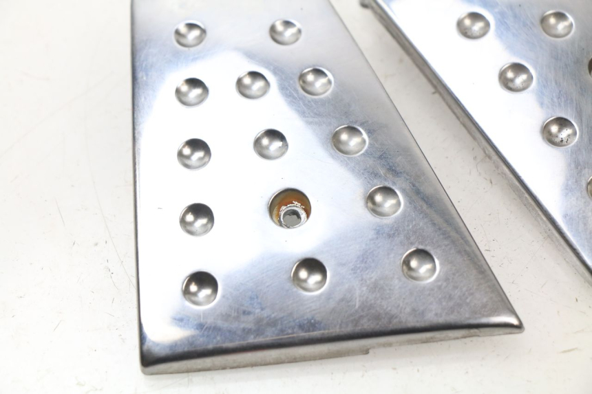 photo de JUNZIONE PEDANA PIAGGIO X8 125 (2004 - 2007) - Zoom sullo stato d'uso