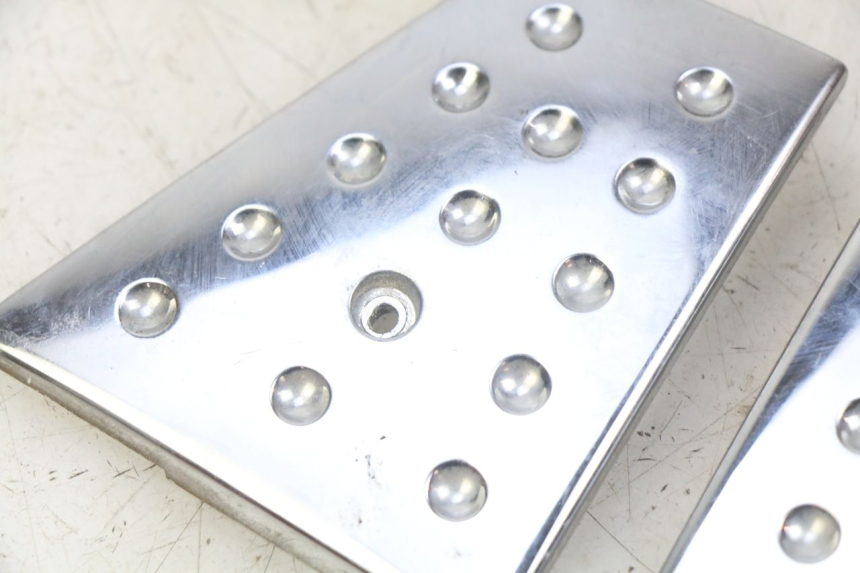 photo de JUNZIONE PEDANA PIAGGIO X8 125 (2004 - 2007) - Primo piano tecnico